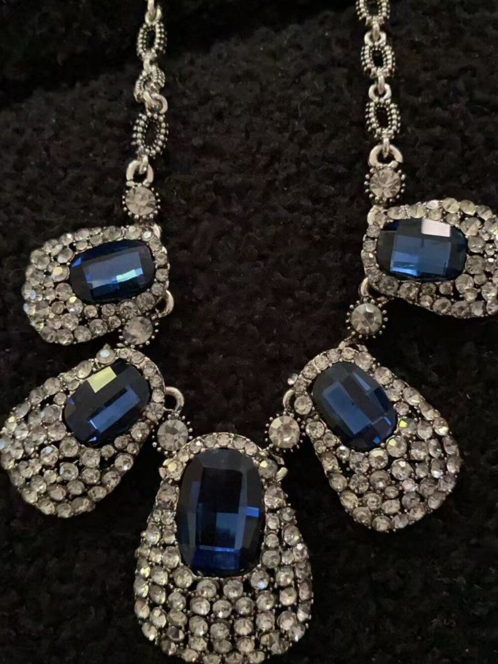 Necklace - Picture 3 of 3